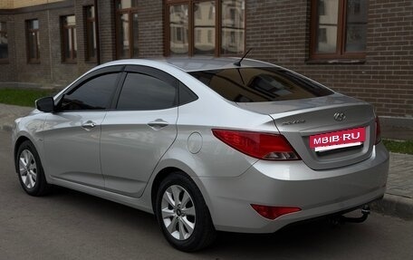Hyundai Solaris II рестайлинг, 2016 год, 1 300 000 рублей, 2 фотография