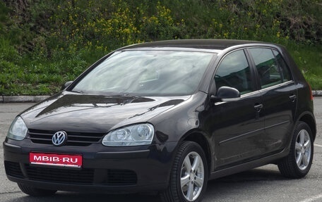 Volkswagen Golf V, 2004 год, 650 000 рублей, 1 фотография