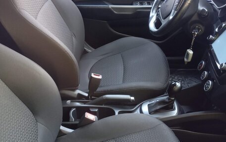 KIA Rio III рестайлинг, 2015 год, 950 000 рублей, 7 фотография
