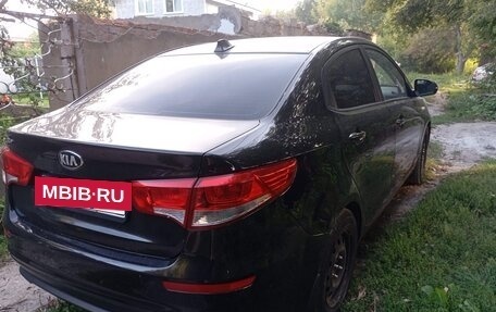 KIA Rio III рестайлинг, 2015 год, 950 000 рублей, 4 фотография