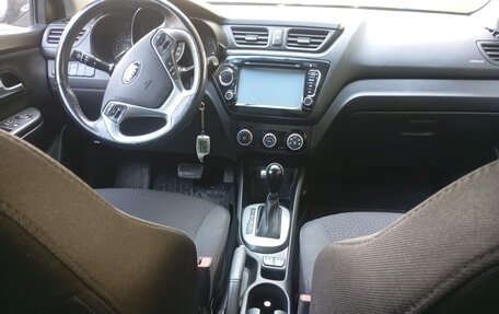 KIA Rio III рестайлинг, 2015 год, 950 000 рублей, 5 фотография