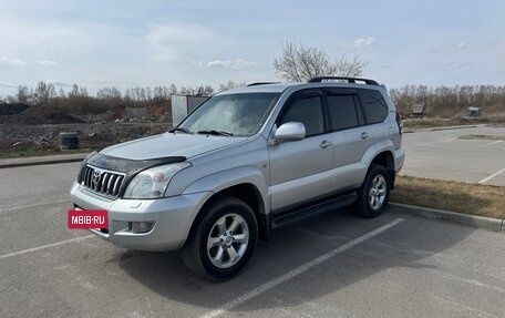 Toyota Land Cruiser Prado 120 рестайлинг, 2005 год, 1 890 000 рублей, 7 фотография