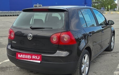 Volkswagen Golf V, 2004 год, 650 000 рублей, 5 фотография