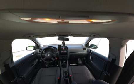 Volkswagen Golf V, 2004 год, 650 000 рублей, 22 фотография
