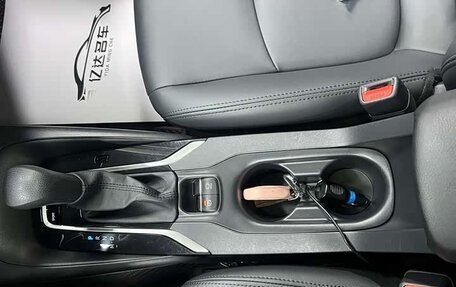 Toyota Corolla, 2022 год, 1 220 000 рублей, 10 фотография