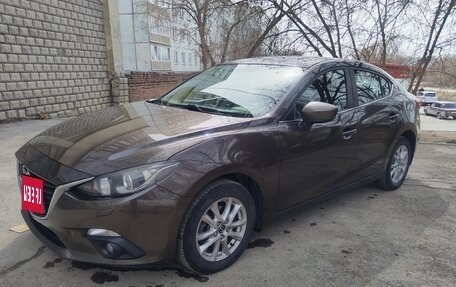 Mazda 3, 2015 год, 1 470 000 рублей, 2 фотография