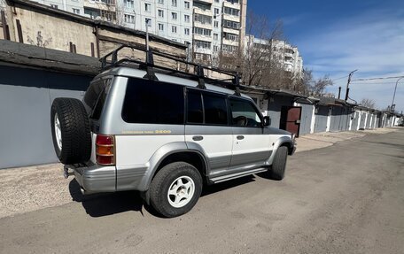 Mitsubishi Pajero III рестайлинг, 1996 год, 670 000 рублей, 5 фотография