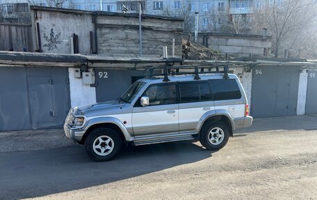Mitsubishi Pajero III рестайлинг, 1996 год, 670 000 рублей, 12 фотография