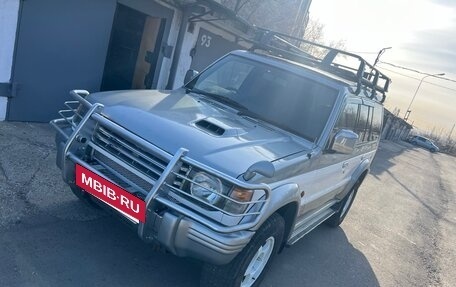 Mitsubishi Pajero III рестайлинг, 1996 год, 670 000 рублей, 19 фотография