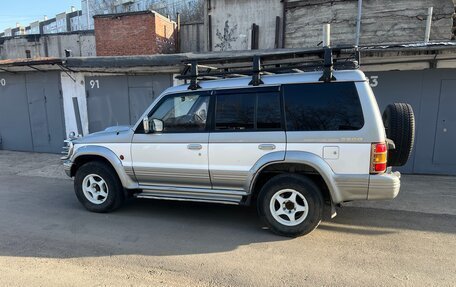 Mitsubishi Pajero III рестайлинг, 1996 год, 670 000 рублей, 33 фотография