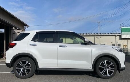 Daihatsu Rocky, 2021 год, 860 000 рублей, 7 фотография