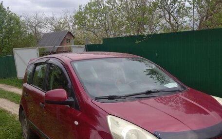 Nissan Note II рестайлинг, 2011 год, 800 000 рублей, 2 фотография