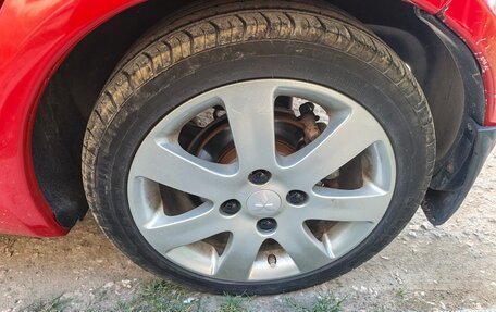 Mitsubishi Colt VI рестайлинг, 2005 год, 550 000 рублей, 14 фотография