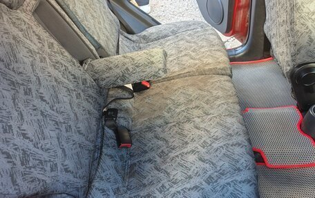 Mitsubishi Colt VI рестайлинг, 2005 год, 550 000 рублей, 29 фотография