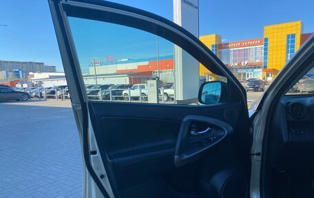 Toyota RAV4, 2010 год, 2 000 000 рублей, 14 фотография