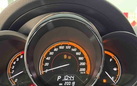 Toyota Yaris XP150 рестайлинг, 2022 год, 1 315 000 рублей, 11 фотография