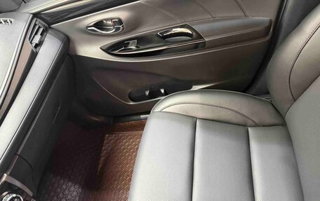 Toyota Yaris XP150 рестайлинг, 2022 год, 1 315 000 рублей, 17 фотография
