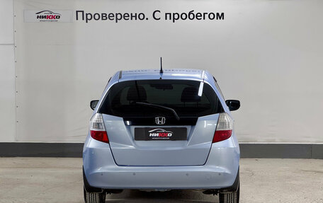 Honda Jazz II рестайлинг, 2009 год, 499 000 рублей, 5 фотография