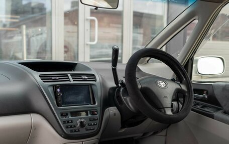 Toyota Opa I рестайлинг, 2001 год, 480 000 рублей, 10 фотография