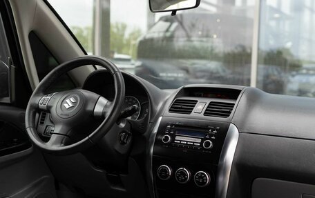 Suzuki SX4 II рестайлинг, 2008 год, 710 000 рублей, 10 фотография