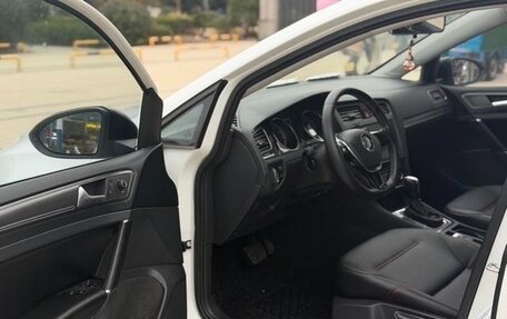 Volkswagen Golf VII, 2017 год, 1 404 000 рублей, 7 фотография