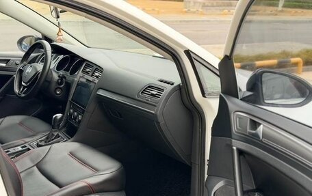 Volkswagen Golf VII, 2017 год, 1 404 000 рублей, 8 фотография