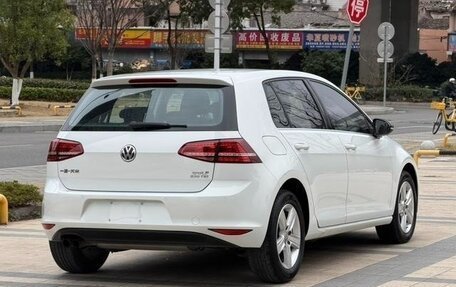 Volkswagen Golf VII, 2017 год, 1 404 000 рублей, 4 фотография
