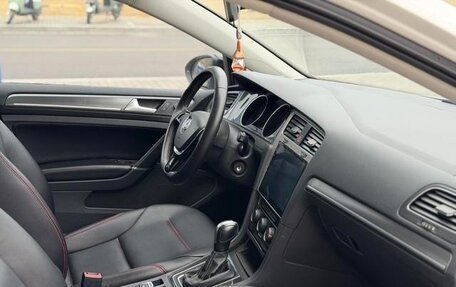 Volkswagen Golf VII, 2017 год, 1 404 000 рублей, 9 фотография