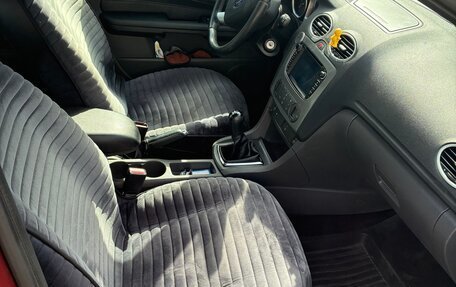 Ford Focus II рестайлинг, 2006 год, 550 000 рублей, 13 фотография