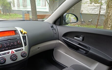 KIA cee'd I рестайлинг, 2008 год, 630 000 рублей, 8 фотография