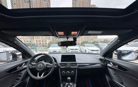 Mazda CX-4, 2023 год, 2 151 000 рублей, 5 фотография