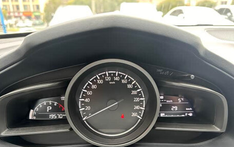 Mazda CX-4, 2023 год, 2 151 000 рублей, 10 фотография