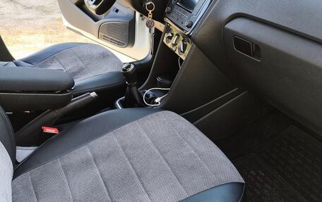 Volkswagen Polo VI (EU Market), 2017 год, 930 000 рублей, 6 фотография