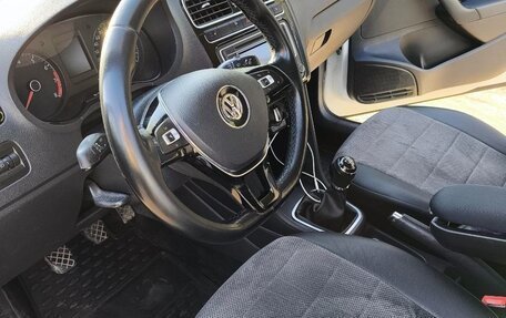 Volkswagen Polo VI (EU Market), 2017 год, 930 000 рублей, 8 фотография