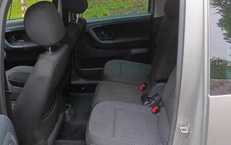 Skoda Roomster, 2014 год, 825 000 рублей, 3 фотография