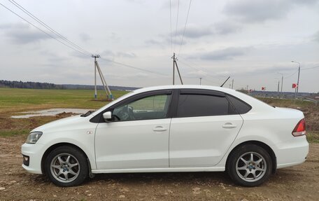 Volkswagen Polo VI (EU Market), 2016 год, 890 000 рублей, 2 фотография