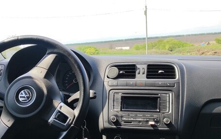 Volkswagen Polo VI (EU Market), 2015 год, 1 350 000 рублей, 13 фотография