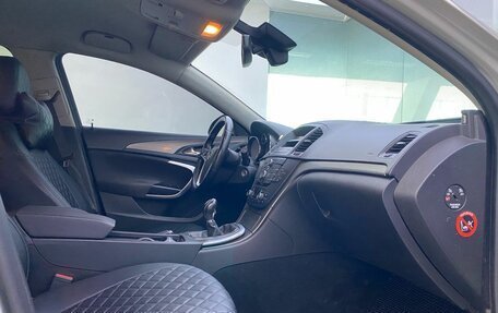 Opel Insignia II рестайлинг, 2011 год, 870 000 рублей, 11 фотография