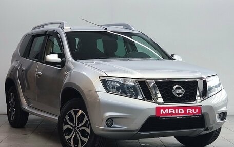 Nissan Terrano III, 2015 год, 1 330 000 рублей, 3 фотография