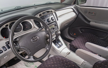 Toyota Highlander III, 2003 год, 1 269 000 рублей, 7 фотография