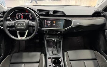Audi Q3 Sportback, 2022 год, 2 160 000 рублей, 14 фотография