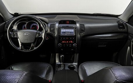 KIA Sorento II рестайлинг, 2011 год, 1 649 000 рублей, 20 фотография