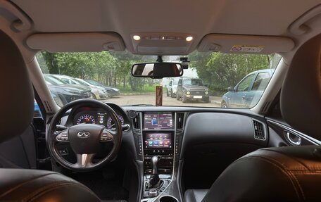 Infiniti Q50 I рестайлинг, 2017 год, 1 975 000 рублей, 14 фотография