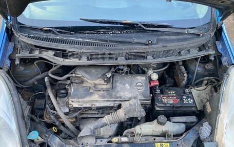 Nissan Note II рестайлинг, 2006 год, 185 000 рублей, 17 фотография