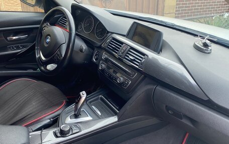 BMW 3 серия, 2012 год, 1 700 000 рублей, 2 фотография