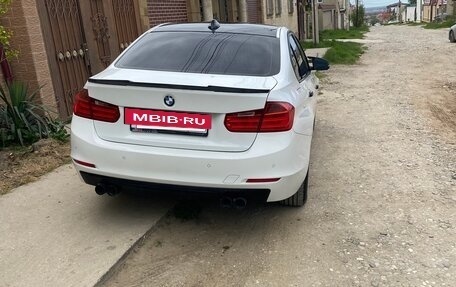 BMW 3 серия, 2012 год, 1 700 000 рублей, 3 фотография