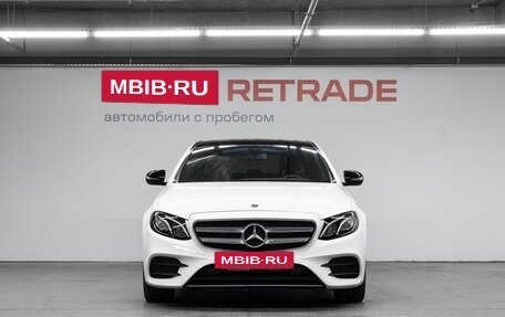 Mercedes-Benz E-Класс, 2019 год, 3 489 000 рублей, 3 фотография