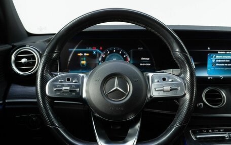 Mercedes-Benz E-Класс, 2019 год, 3 489 000 рублей, 20 фотография