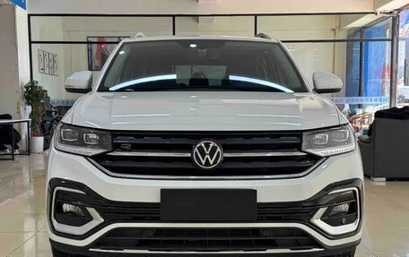 Volkswagen T-Cross I, 2023 год, 1 830 000 рублей, 2 фотография