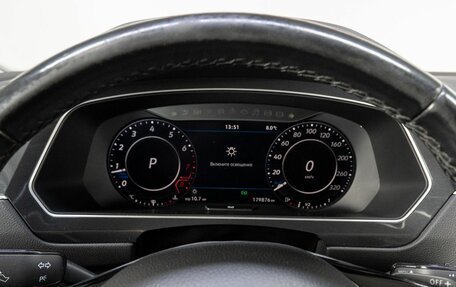 Volkswagen Tiguan II, 2017 год, 2 700 000 рублей, 25 фотография